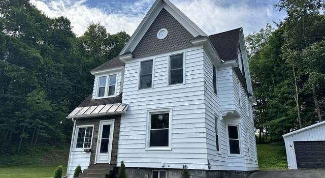 Photo of 37 Highland Ter, Gloversville, NY 12078