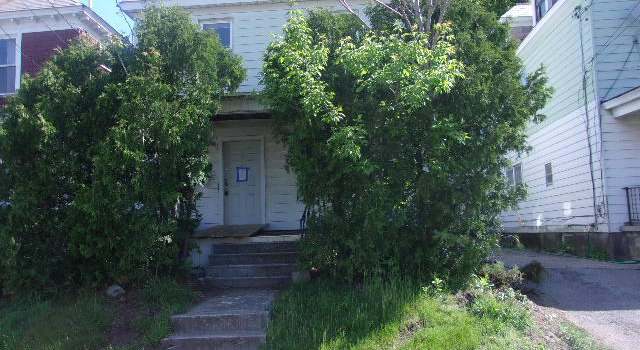 Photo of 1745 Becker St, Schenectady, NY 12304
