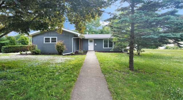 Photo of 106 E Berkley Sq, Schenectady, NY 12302