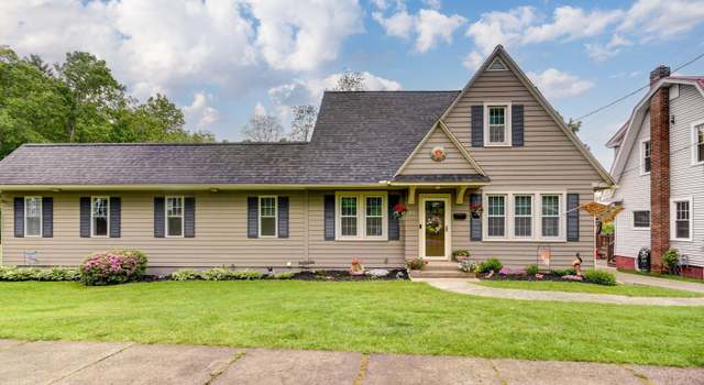 Photo of 45 3rd St, Canajoharie, NY 13317