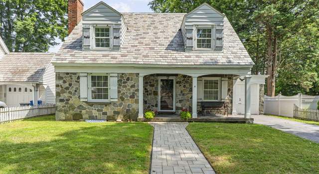 Photo of 4 Berncliff Ave, Albany, NY 12208