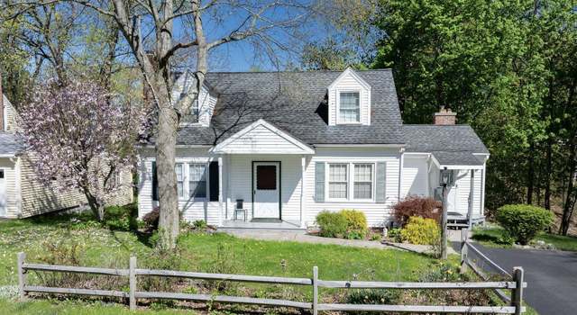 Photo of 42 Brookman Ave, Delmar, NY 12054