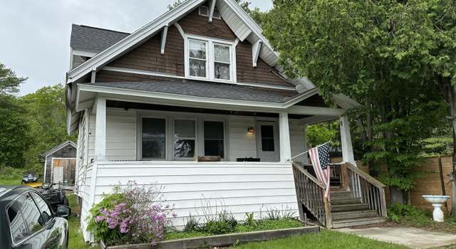 Photo of 9 Waldo Pl, Port Henry, NY 12974