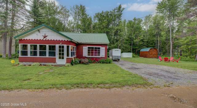 Photo of 116 Edgemont Dr, Speculator, NY 12164