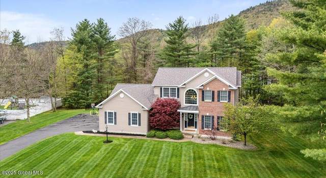 Photo of 13 Noble Way, Queensbury, NY 12804