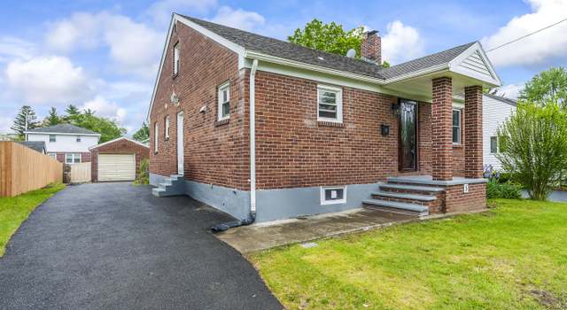 Photo of 5 Brigadier St, Colonie, NY 12205
