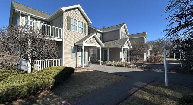 Photo of 33 Coralberry Ct #33, Albany, NY 12203