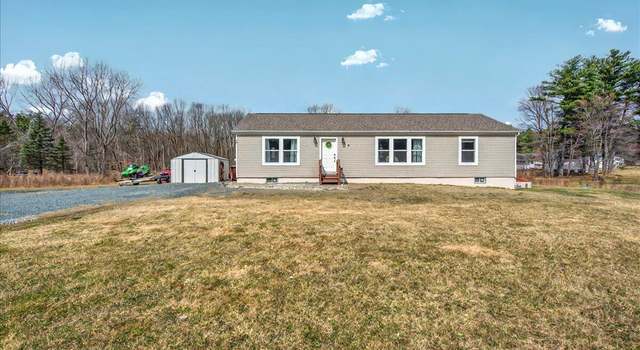Photo of 987 Valley Falls Rd, Schaghticoke, NY 12154