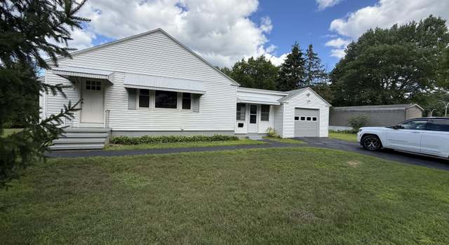 Photo of 3 Smith Dr, Corinth, NY 12822