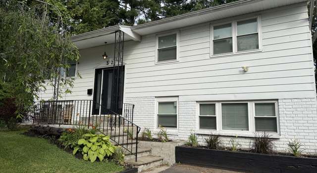 Photo of 32 Winnie St, Albany, NY 12208