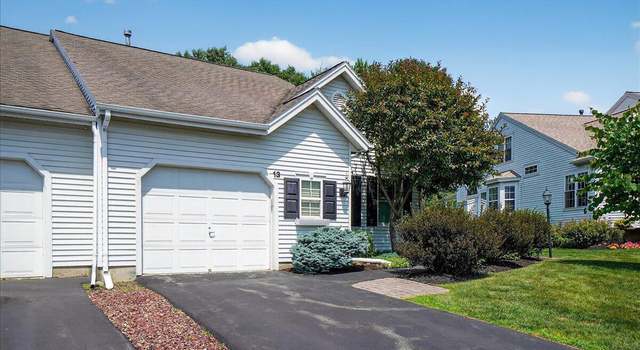 Photo of 13 Hyland Cir, Troy, NY 12182