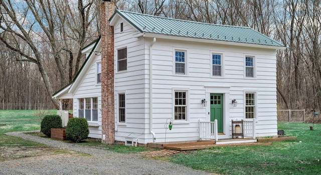 Photo of 987 Western Rd, Castleton On Hudson, NY 12033