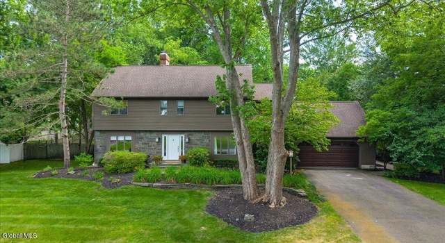 Photo of 1 Fox Run, Latham, NY 12110