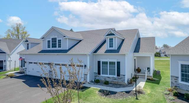 Photo of 21 Joshua Pl, Glenmont, NY 12077