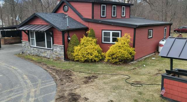 Photo of 487 Malta Ave, Malta, NY 12020