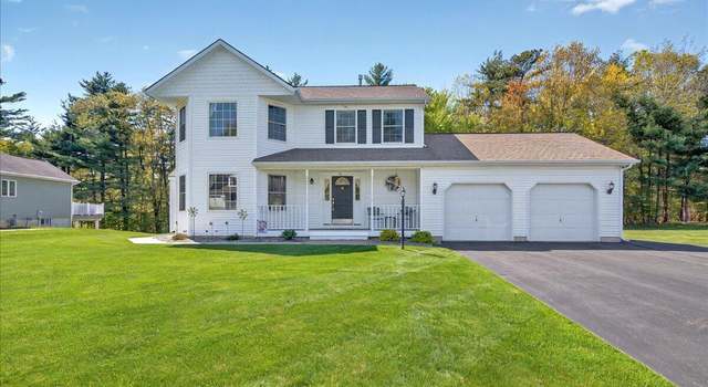 Photo of 34 Native Dancer Ln, Saratoga Springs, NY 12866