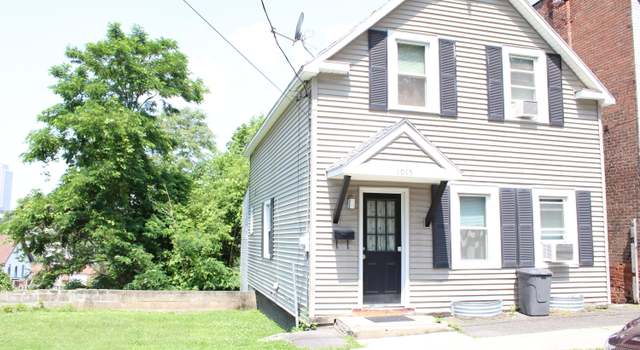 Photo of 1015 1st St, Rensselaer, NY 12144