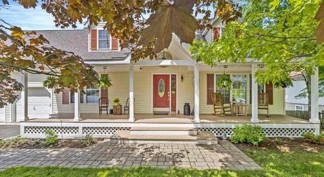 Photo of 30 Overlook Ct, Hudson, NY 12565