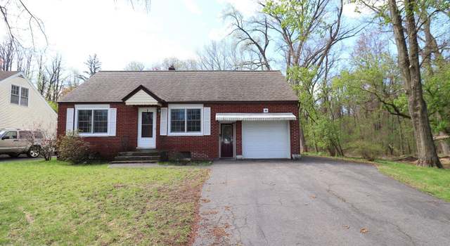 Photo of 1047 Louis Rd, Schenectady, NY 12303