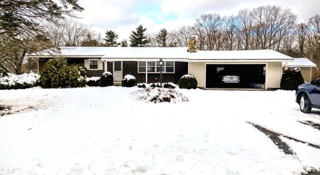 Photo of 117 Candlewood Dr, Mayfield, NY 12117