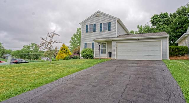 Photo of 29 Cooks Ct, Waterford, NY 12188