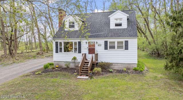 Photo of 24 Altamont Rd, Voorheesville, NY 12186