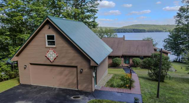 Photo of 138 Maplewood Dr, Gloversville, NY 12078