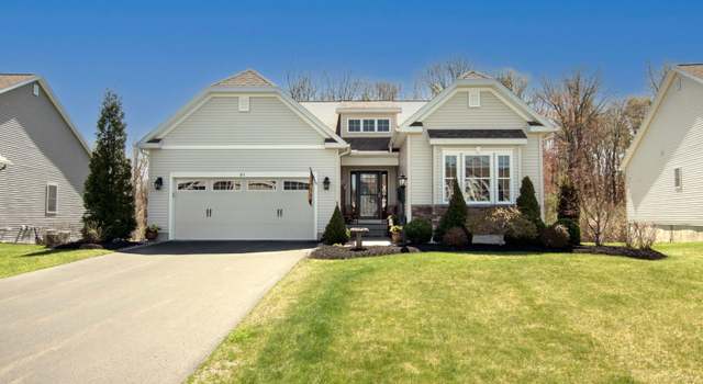 Photo of 31 Somerset Dr, Mechanicville, NY 12065