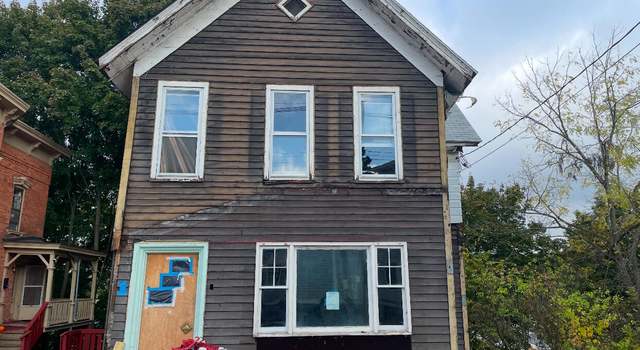 Photo of 40 Cliff St, Canajoharie, NY 13317