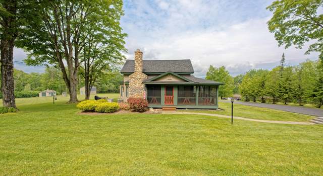Photo of 407 Lakeview Rd, Broadalbin, NY 12025