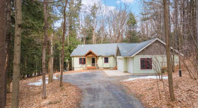 Photo of 689 Rhinebeck Rd, Cobleskill, NY 12043