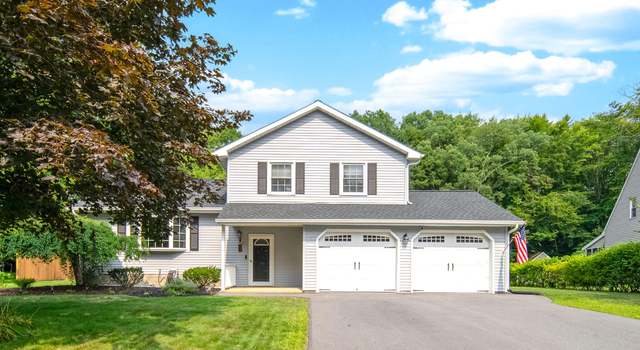 Photo of 91 Wineberry Ln, Malta, NY 12020
