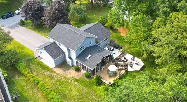 Photo of 91 Wineberry Ln, Malta, NY 12020