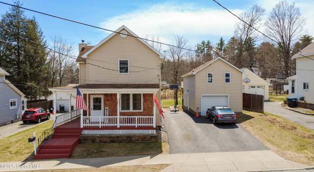 Photo of 116 Walnut St, Corinth, NY 12822