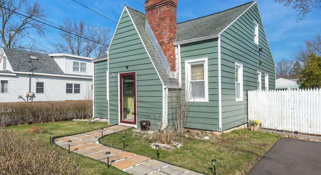Photo of 11 Western Ave, Watervliet, NY 12189