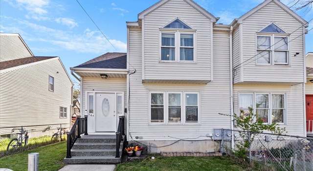Photo of 744 Hamilton St, Schenectady, NY 12307