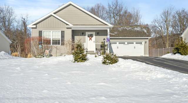Photo of 4 School Rd, Poestenkill, NY 12140