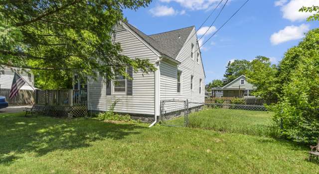 Photo of 81 Hazelhurst Ave, Albany, NY 12203