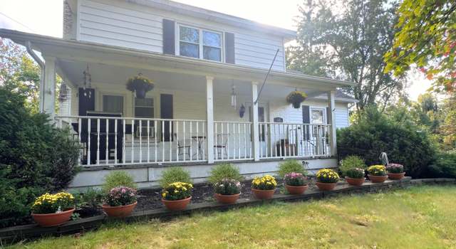 Photo of 12 Allen Ave, Averill Park, NY 12018