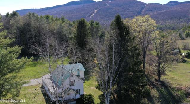 Photo of 39 Main St, North Creek, NY 12853