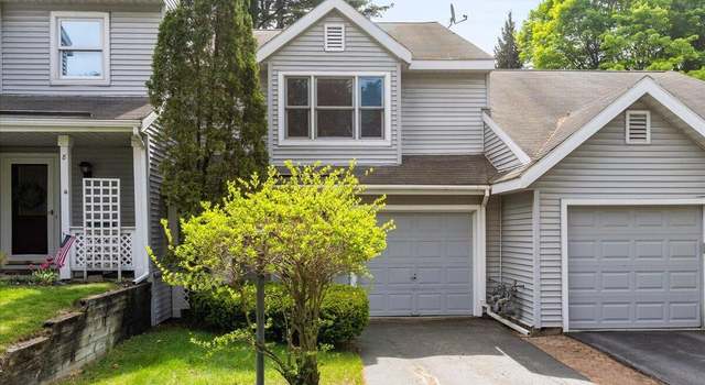 Photo of 10 Tiffany Dr, Queensbury, NY 12804