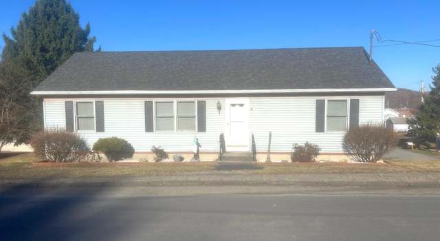 Photo of 175 New Turnpike Rd, Troy, NY 12182
