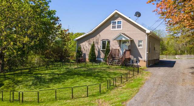 Photo of 1722 Grovenors Corners Rd, Central Bridge, NY 12035