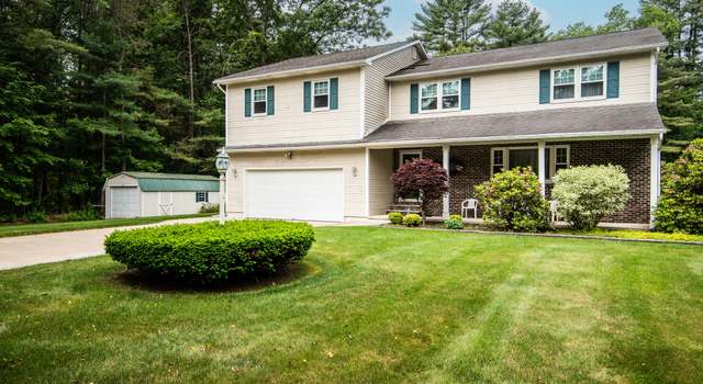 Photo of 37 Michael Rd, Fort Edward, NY 12828