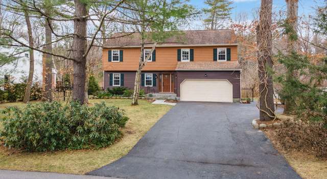 Photo of 63 Journey Ln, Glenmont, NY 12077