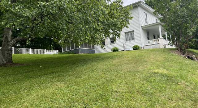 Photo of 7 Dayton Hill Rd, Middle Granville, NY 12832