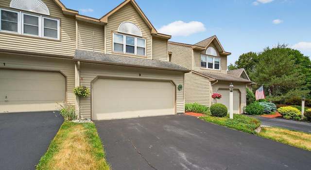 Photo of 3 Pine Ridge Rd, Saratoga Springs, NY 12866