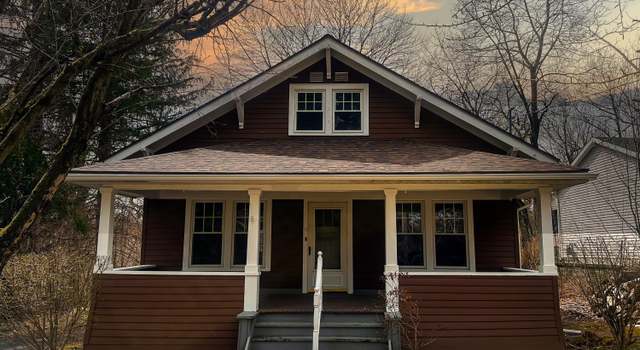 Photo of 11 Maple Ave, Slingerlands, NY 12159