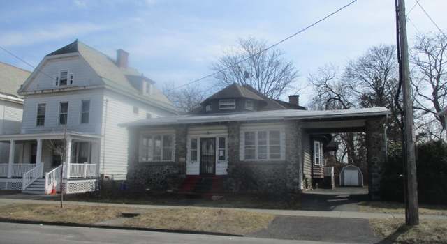 Photo of 413 Manning Blvd, Albany, NY 12206