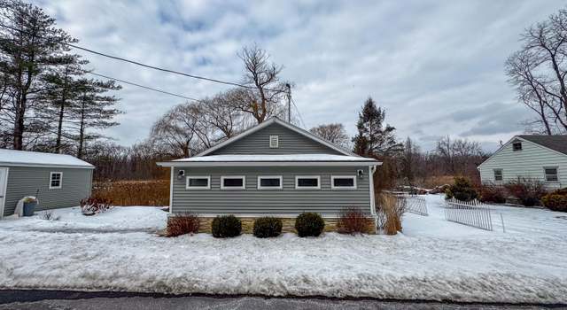 Photo of 1003 River Rd, Schodack Landing, NY 12156